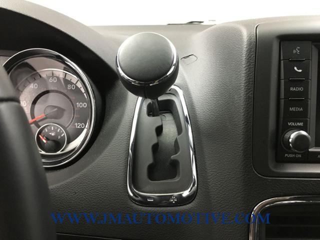 2019 Dodge Grand Caravan SXT Wagon, available for sale in Naugatuck, Connecticut | J&M Automotive Sls&Svc LLC. Naugatuck, Connecticut 2019 Dodge Grand Caravan SXT Wagon, available for sale in Naugatuck, Connecticut | J&M Automotive Sls&Svc LLC. Naugatuck, Connecticut