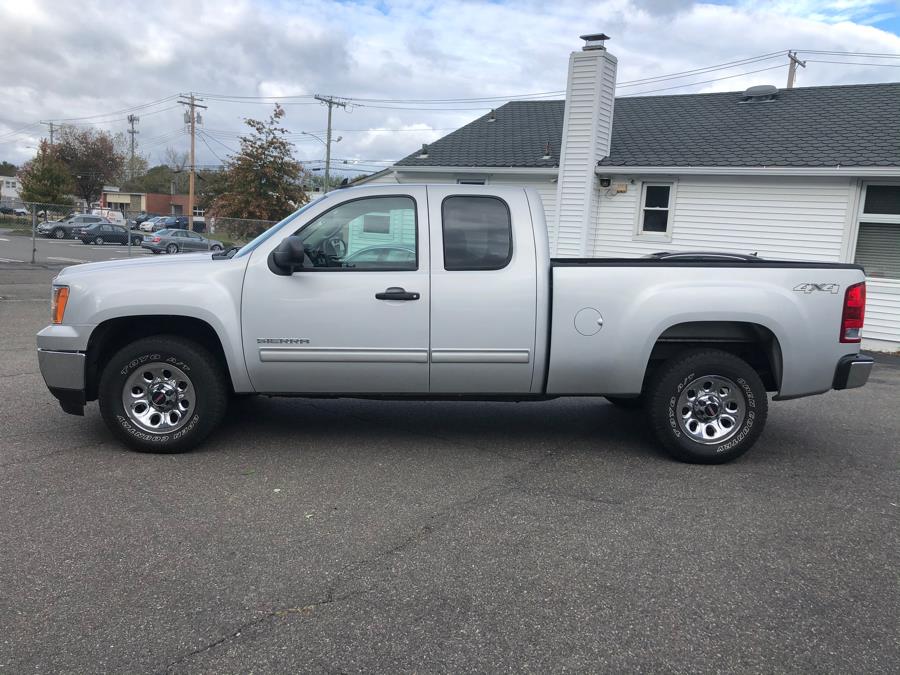 2011 GMC Sierra 1500 4WD Ext Cab 143.5" SL, available for sale in Milford, Connecticut | Chip's Auto Sales Inc. Milford, Connecticut 2011 GMC Sierra 1500 4WD Ext Cab 143.5" SL, available for sale in Milford, Connecticut | Chip's Auto Sales Inc. Milford, Connecticut