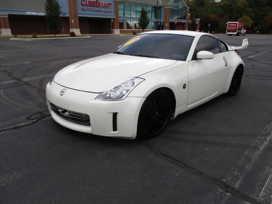 2008 Nissan 350Z 2dr Cpe Auto Enthusiast, available for sale in New Britain, Connecticut | Universal Motors LLC. New Britain, Connecticut