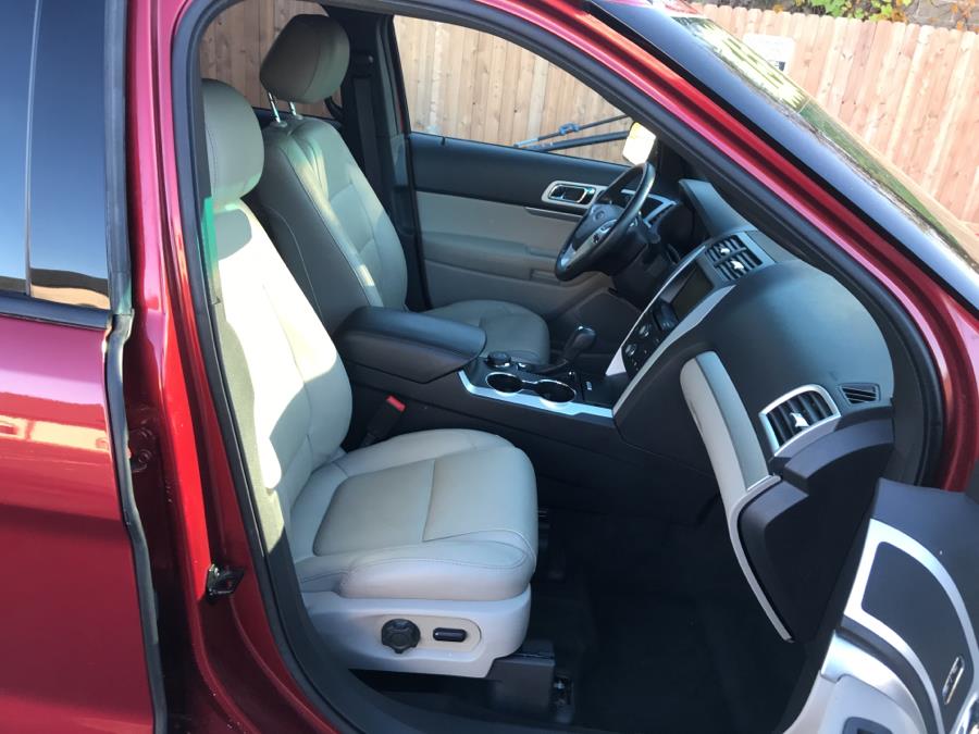 2015 Ford Explorer 4WD 4dr XLT, available for sale in Hartford, Connecticut | Lex Autos LLC. Hartford, Connecticut 2015 Ford Explorer 4WD 4dr XLT, available for sale in Hartford, Connecticut | Lex Autos LLC. Hartford, Connecticut