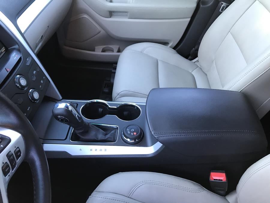 2015 Ford Explorer 4WD 4dr XLT, available for sale in Hartford, Connecticut | Lex Autos LLC. Hartford, Connecticut 2015 Ford Explorer 4WD 4dr XLT, available for sale in Hartford, Connecticut | Lex Autos LLC. Hartford, Connecticut