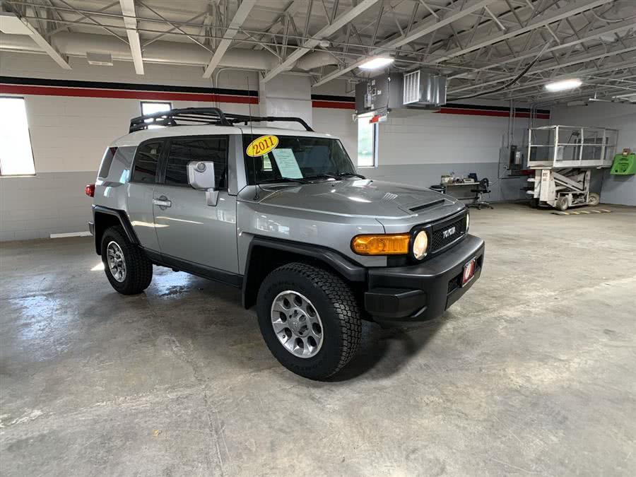 2011 Toyota FJ Cruiser Premium, available for sale in Stratford, Connecticut | Wiz Leasing Inc. Stratford, Connecticut