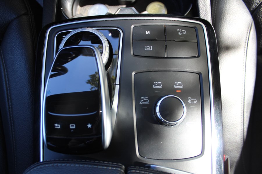 2016 Mercedes-Benz GLE 4MATIC 4dr GLE 350, available for sale in Great Neck, New York | Great Neck Car Buyers & Sellers. Great Neck, New York 2016 Mercedes-Benz GLE 4MATIC 4dr GLE 350, available for sale in Great Neck, New York | Great Neck Car Buyers & Sellers. Great Neck, New York