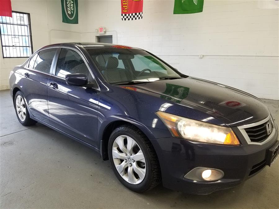 2010 Honda Accord Sdn 4dr I4 Auto EX-L, available for sale in Bridgeport, Connecticut | CT Auto. Bridgeport, Connecticut 2010 Honda Accord Sdn 4dr I4 Auto EX-L, available for sale in Bridgeport, Connecticut | CT Auto. Bridgeport, Connecticut
