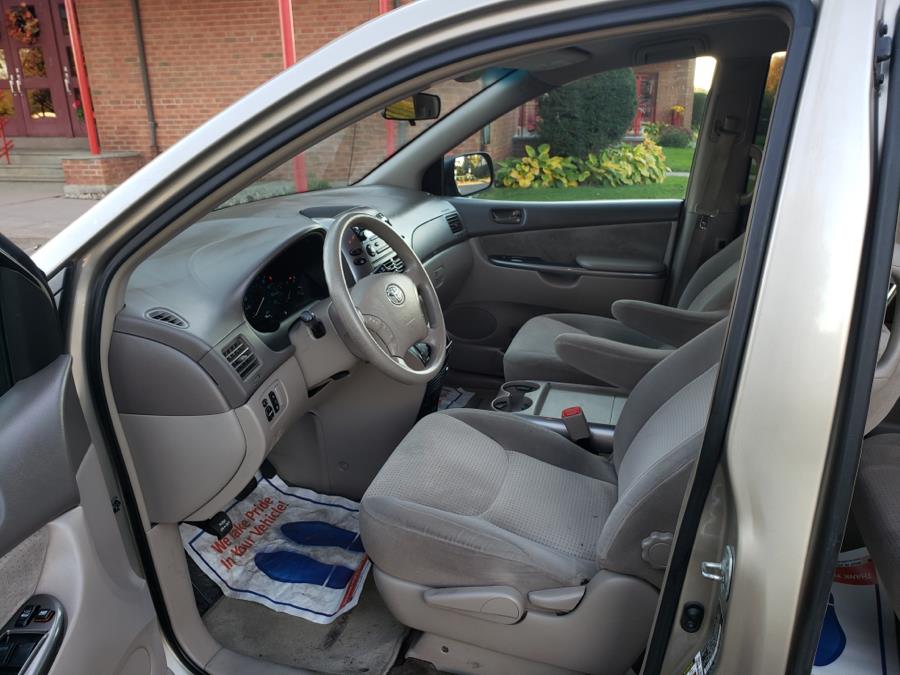 2007 Toyota Sienna 5dr 7-Passenger Van CE FWD (Natl), available for sale in East Windsor, Connecticut | A1 Auto Sale LLC. East Windsor, Connecticut 2007 Toyota Sienna 5dr 7-Passenger Van CE FWD (Natl), available for sale in East Windsor, Connecticut | A1 Auto Sale LLC. East Windsor, Connecticut