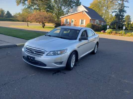 2010 Ford Taurus 4dr Sdn SE FWD, available for sale in East Windsor, Connecticut | A1 Auto Sale LLC. East Windsor, Connecticut 2010 Ford Taurus 4dr Sdn SE FWD, available for sale in East Windsor, Connecticut | A1 Auto Sale LLC. East Windsor, Connecticut