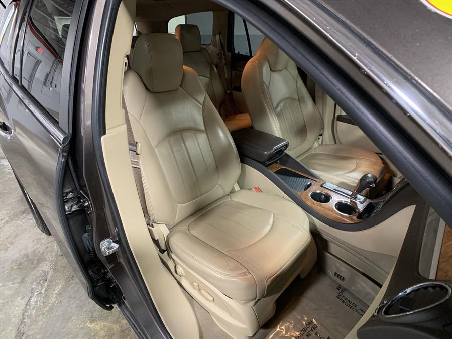 2012 Buick Enclave AWD 4dr Leather, available for sale in Stratford, Connecticut | Wiz Leasing Inc. Stratford, Connecticut 2012 Buick Enclave AWD 4dr Leather, available for sale in Stratford, Connecticut | Wiz Leasing Inc. Stratford, Connecticut