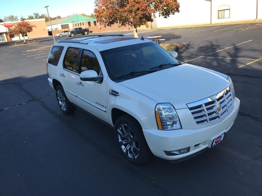 2008 Cadillac Escalade AWD 4dr, available for sale in Hartford, Connecticut | Lex Autos LLC. Hartford, Connecticut 2008 Cadillac Escalade AWD 4dr, available for sale in Hartford, Connecticut | Lex Autos LLC. Hartford, Connecticut
