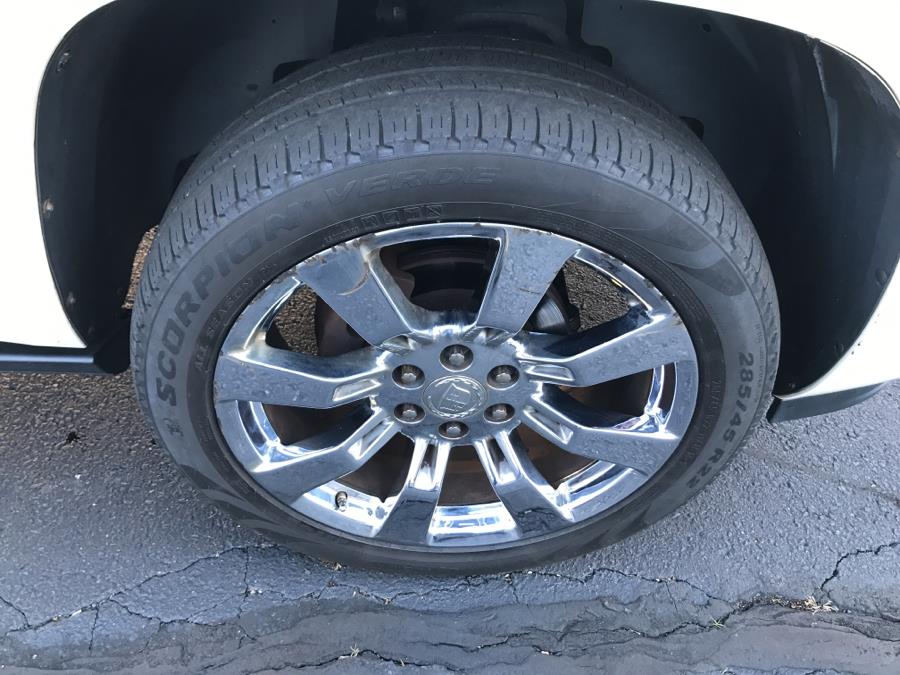 2008 Cadillac Escalade AWD 4dr, available for sale in Hartford, Connecticut | Lex Autos LLC. Hartford, Connecticut 2008 Cadillac Escalade AWD 4dr, available for sale in Hartford, Connecticut | Lex Autos LLC. Hartford, Connecticut