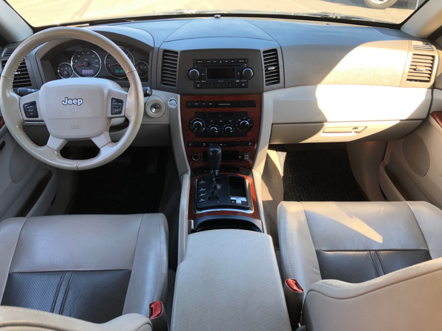2005 Jeep Grand Cherokee 4dr Limited 4WD, available for sale in Suffield, Connecticut | Suffield Auto LLC. Suffield, Connecticut 2005 Jeep Grand Cherokee 4dr Limited 4WD, available for sale in Suffield, Connecticut | Suffield Auto LLC. Suffield, Connecticut