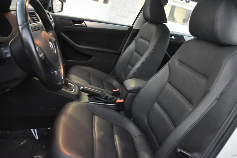 2012 Volkswagen Jetta Sedan 4dr Manual SEL w/Sunroof PZEV, available for sale in Waterbury, Connecticut | Highline Car Connection. Waterbury, Connecticut 2012 Volkswagen Jetta Sedan 4dr Manual SEL w/Sunroof PZEV, available for sale in Waterbury, Connecticut | Highline Car Connection. Waterbury, Connecticut