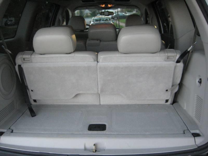 2005 Dodge Durango Limited 4WD 4dr SUV w/ Front, Rear and Third Row H, available for sale in Massapequa, New York | Rite Choice Auto Inc.. Massapequa, New York 2005 Dodge Durango Limited 4WD 4dr SUV w/ Front, Rear and Third Row H, available for sale in Massapequa, New York | Rite Choice Auto Inc.. Massapequa, New York