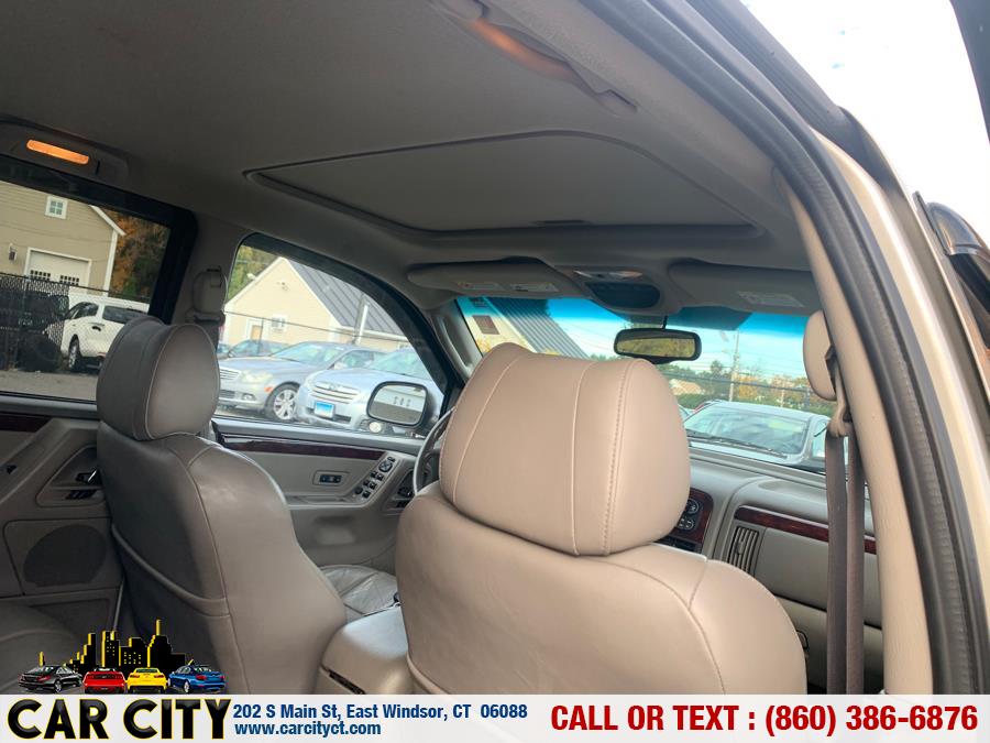 2004 Jeep Grand Cherokee 4dr Limited 4WD, available for sale in East Windsor, Connecticut | Car City LLC. East Windsor, Connecticut 2004 Jeep Grand Cherokee 4dr Limited 4WD, available for sale in East Windsor, Connecticut | Car City LLC. East Windsor, Connecticut
