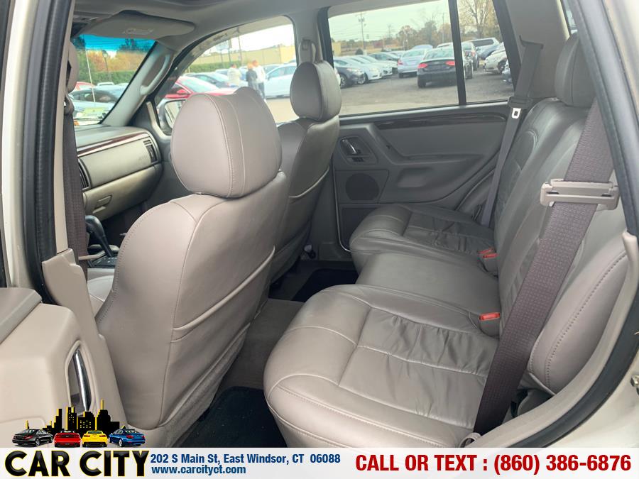 2004 Jeep Grand Cherokee 4dr Limited 4WD, available for sale in East Windsor, Connecticut | Car City LLC. East Windsor, Connecticut 2004 Jeep Grand Cherokee 4dr Limited 4WD, available for sale in East Windsor, Connecticut | Car City LLC. East Windsor, Connecticut