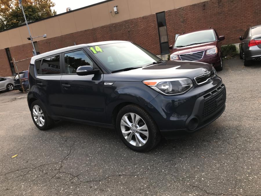 2014 Kia Soul 5dr Wgn Auto +, available for sale in Manchester, Connecticut | Best Auto Sales LLC. Manchester, Connecticut 2014 Kia Soul 5dr Wgn Auto +, available for sale in Manchester, Connecticut | Best Auto Sales LLC. Manchester, Connecticut