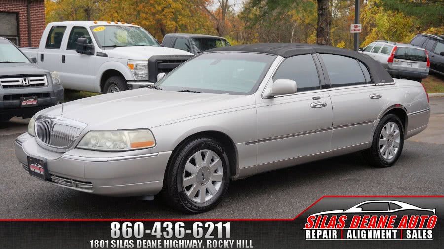 2003 Lincoln Town Car 4dr Sdn Cartier, available for sale in Rocky Hill , Connecticut | Silas Deane Auto LLC. Rocky Hill , Connecticut