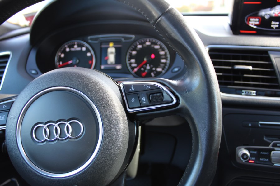 2016 Audi Q3 quattro 4dr Prestige, available for sale in Great Neck, New York | Great Neck Car Buyers & Sellers. Great Neck, New York 2016 Audi Q3 quattro 4dr Prestige, available for sale in Great Neck, New York | Great Neck Car Buyers & Sellers. Great Neck, New York