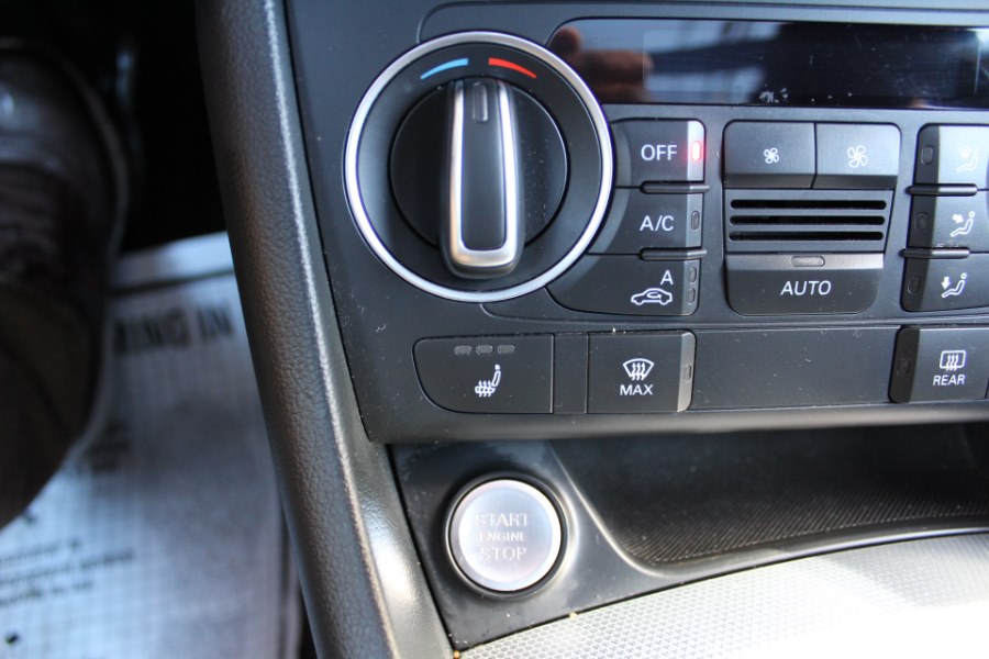 2016 Audi Q3 quattro 4dr Prestige, available for sale in Great Neck, New York | Great Neck Car Buyers & Sellers. Great Neck, New York 2016 Audi Q3 quattro 4dr Prestige, available for sale in Great Neck, New York | Great Neck Car Buyers & Sellers. Great Neck, New York