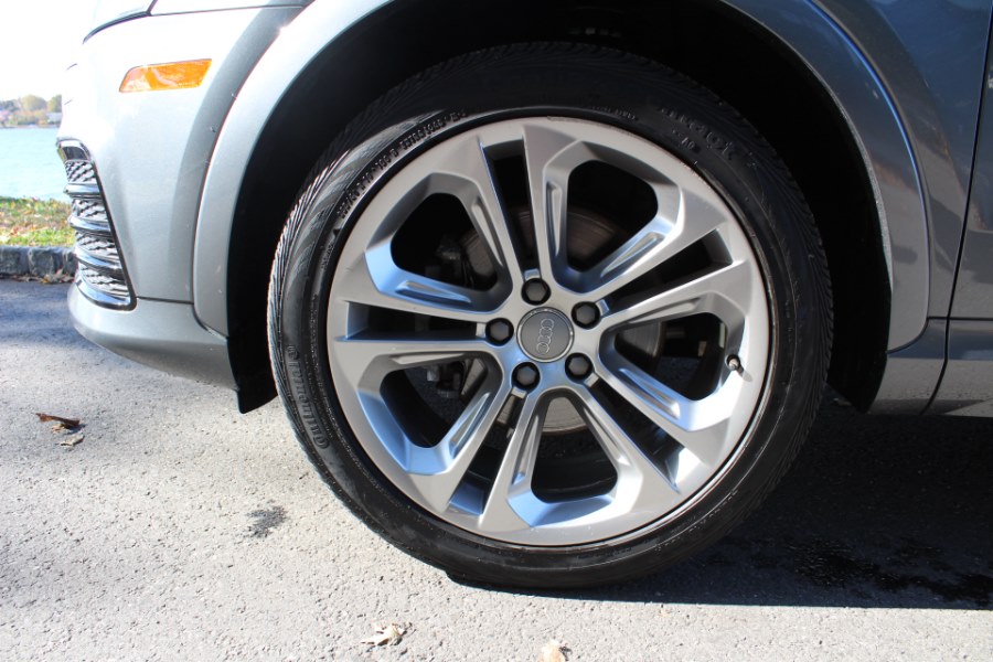2016 Audi Q3 quattro 4dr Prestige, available for sale in Great Neck, New York | Great Neck Car Buyers & Sellers. Great Neck, New York 2016 Audi Q3 quattro 4dr Prestige, available for sale in Great Neck, New York | Great Neck Car Buyers & Sellers. Great Neck, New York