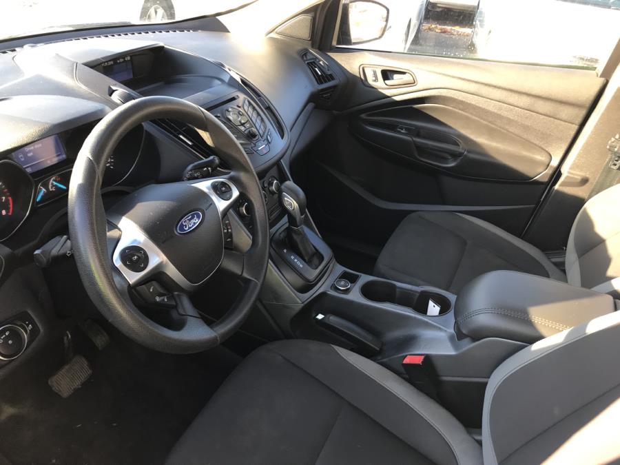 2014 Ford Escape FWD 4dr S, available for sale in Manchester, Connecticut | Best Auto Sales LLC. Manchester, Connecticut 2014 Ford Escape FWD 4dr S, available for sale in Manchester, Connecticut | Best Auto Sales LLC. Manchester, Connecticut