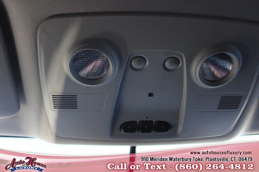 2010 Chevrolet Traverse AWD 4dr LT w/2LT, available for sale in Plantsville, Connecticut | Auto House of Luxury. Plantsville, Connecticut 2010 Chevrolet Traverse AWD 4dr LT w/2LT, available for sale in Plantsville, Connecticut | Auto House of Luxury. Plantsville, Connecticut