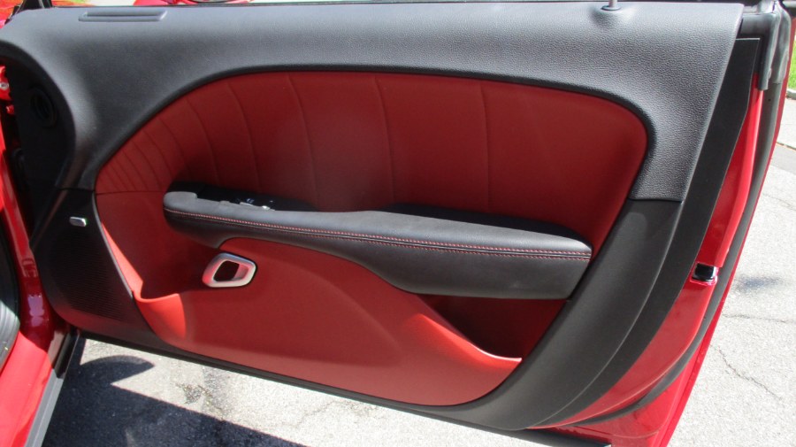 2016 dodge challenger 2dr Coupe Auto, available for sale in Bronx, New York | TNT Auto Sales USA inc. Bronx, New York 2016 dodge challenger 2dr Coupe Auto, available for sale in Bronx, New York | TNT Auto Sales USA inc. Bronx, New York