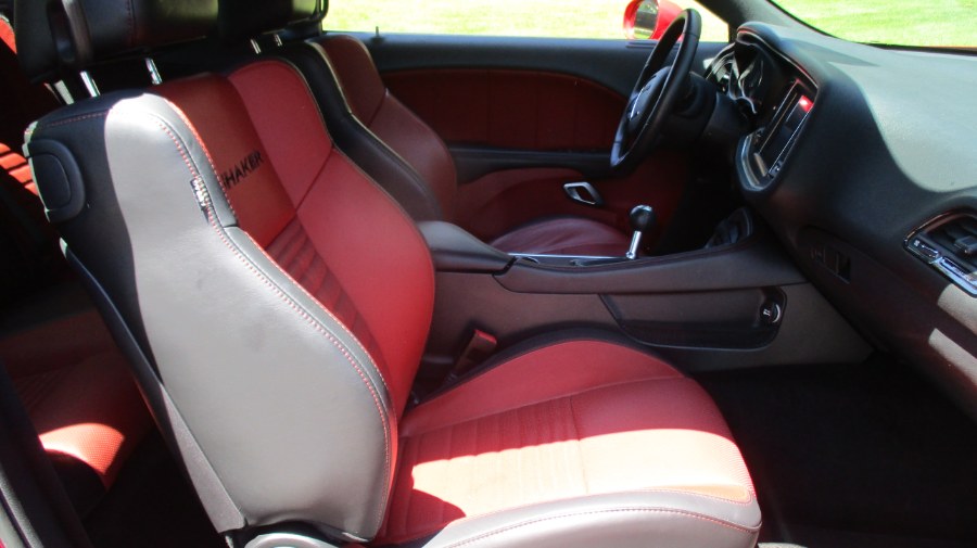 2016 dodge challenger 2dr Coupe Auto, available for sale in Bronx, New York | TNT Auto Sales USA inc. Bronx, New York 2016 dodge challenger 2dr Coupe Auto, available for sale in Bronx, New York | TNT Auto Sales USA inc. Bronx, New York