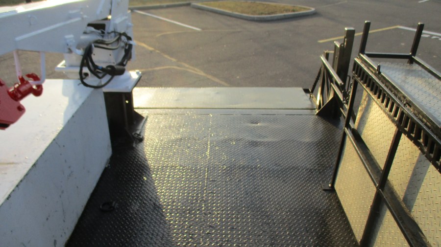 2005 Ford F550 HEAVY DUTY, available for sale in Bronx, New York | TNT Auto Sales USA inc. Bronx, New York 2005 Ford F550 HEAVY DUTY, available for sale in Bronx, New York | TNT Auto Sales USA inc. Bronx, New York