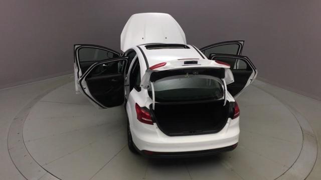 2016 Ford Focus 4dr Sdn SE, available for sale in Naugatuck, Connecticut | J&M Automotive Sls&Svc LLC. Naugatuck, Connecticut 2016 Ford Focus 4dr Sdn SE, available for sale in Naugatuck, Connecticut | J&M Automotive Sls&Svc LLC. Naugatuck, Connecticut