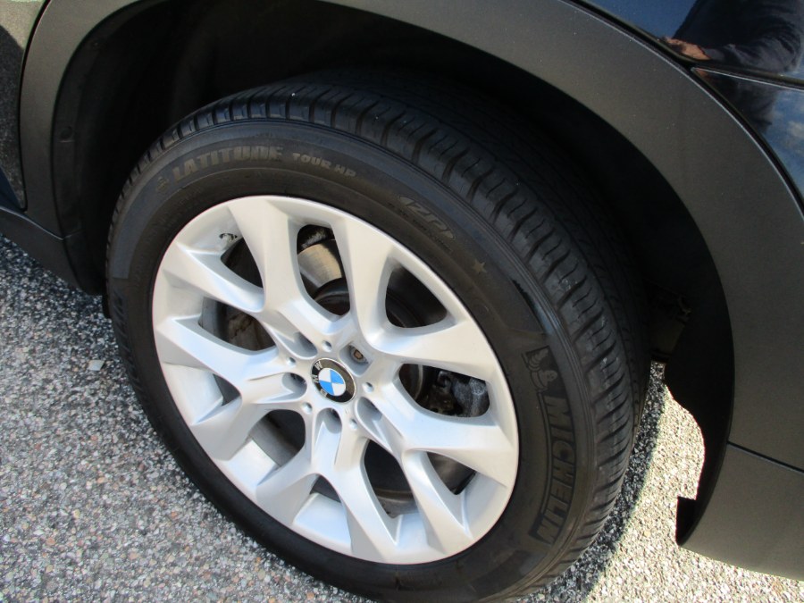 2012 BMW X5 AWD 4dr 35i Premium, available for sale in Massapequa, New York | South Shore Auto Brokers & Sales. Massapequa, New York 2012 BMW X5 AWD 4dr 35i Premium, available for sale in Massapequa, New York | South Shore Auto Brokers & Sales. Massapequa, New York