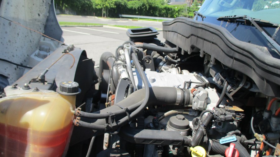 2014 INTERNATIONAL 4300 BOX TRUCK, available for sale in Bronx, New York | TNT Auto Sales USA inc. Bronx, New York 2014 INTERNATIONAL 4300 BOX TRUCK, available for sale in Bronx, New York | TNT Auto Sales USA inc. Bronx, New York