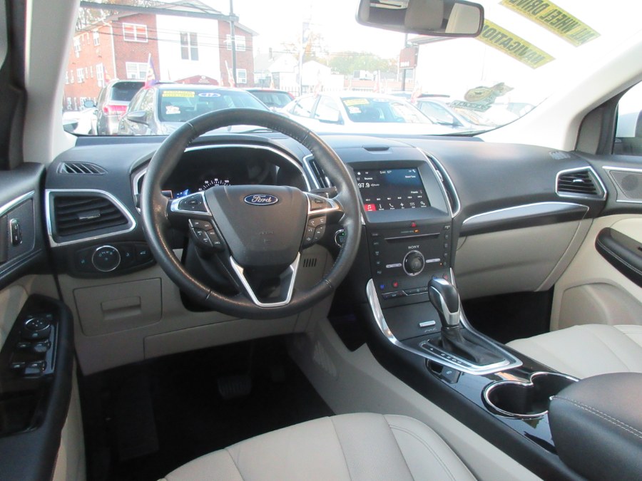 Used Ford Edge 4dr Titanium AWD 2016 | Route 27 Auto Mall. Linden, New Jersey Used Ford Edge 4dr Titanium AWD 2016 | Route 27 Auto Mall. Linden, New Jersey