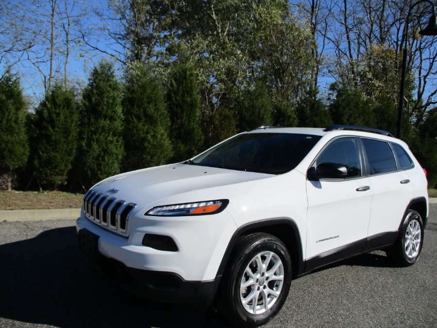 2016 Jeep Cherokee 4WD 4dr Sport, available for sale in Massapequa, New York | South Shore Auto Brokers & Sales. Massapequa, New York 2016 Jeep Cherokee 4WD 4dr Sport, available for sale in Massapequa, New York | South Shore Auto Brokers & Sales. Massapequa, New York