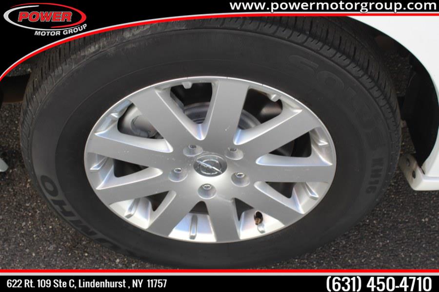 2016 Chrysler Town & Country 4dr Wgn Touring, available for sale in Lindenhurst, New York | Power Motor Group. Lindenhurst, New York 2016 Chrysler Town & Country 4dr Wgn Touring, available for sale in Lindenhurst, New York | Power Motor Group. Lindenhurst, New York
