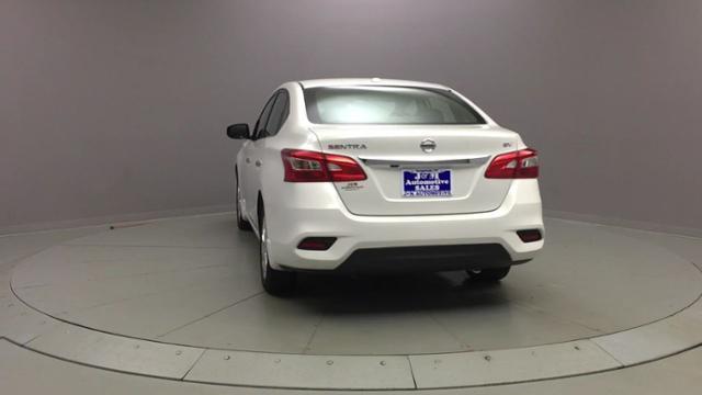 2017 Nissan Sentra SV CVT, available for sale in Naugatuck, Connecticut | J&M Automotive Sls&Svc LLC. Naugatuck, Connecticut 2017 Nissan Sentra SV CVT, available for sale in Naugatuck, Connecticut | J&M Automotive Sls&Svc LLC. Naugatuck, Connecticut