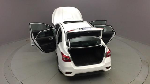 2017 Nissan Sentra SV CVT, available for sale in Naugatuck, Connecticut | J&M Automotive Sls&Svc LLC. Naugatuck, Connecticut 2017 Nissan Sentra SV CVT, available for sale in Naugatuck, Connecticut | J&M Automotive Sls&Svc LLC. Naugatuck, Connecticut
