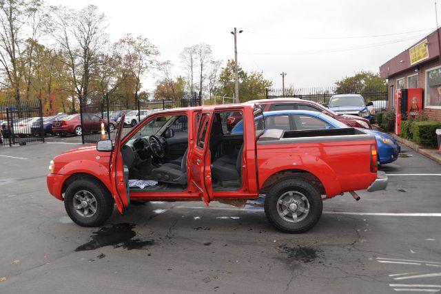 2004 Nissan Frontier XE-V6 Crew Cab 2WD, available for sale in New Haven, Connecticut | Boulevard Motors LLC. New Haven, Connecticut 2004 Nissan Frontier XE-V6 Crew Cab 2WD, available for sale in New Haven, Connecticut | Boulevard Motors LLC. New Haven, Connecticut