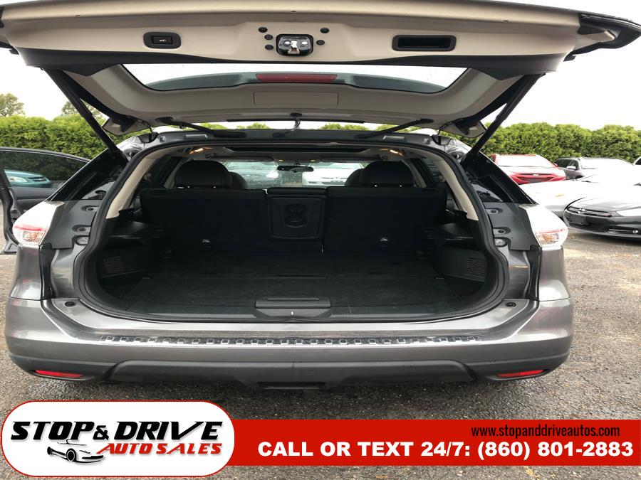 2015 Nissan Rogue AWD 4dr SL, available for sale in East Windsor, Connecticut | Stop & Drive Auto Sales. East Windsor, Connecticut 2015 Nissan Rogue AWD 4dr SL, available for sale in East Windsor, Connecticut | Stop & Drive Auto Sales. East Windsor, Connecticut