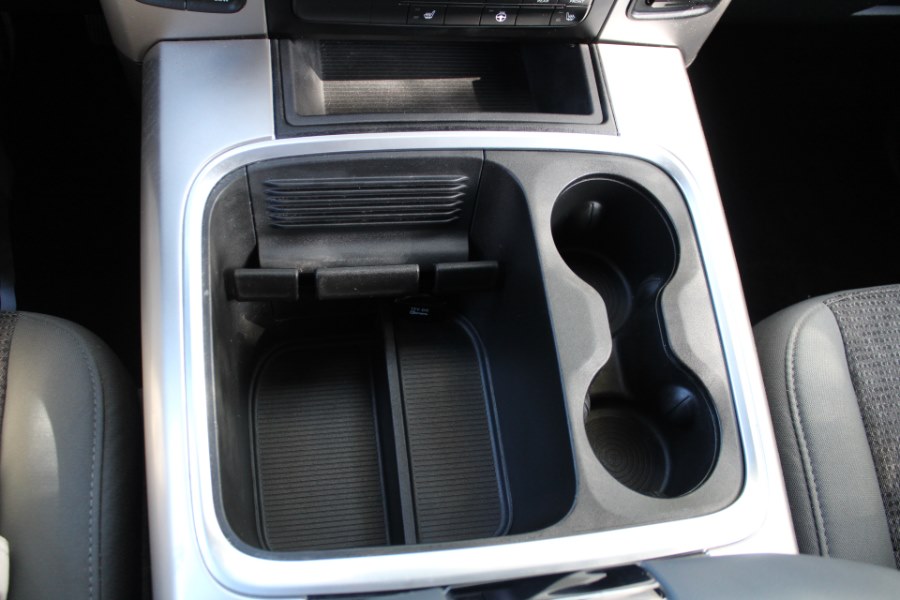 2015 Ram 1500 4WD Crew Cab 140.5" Big Horn, available for sale in Great Neck, New York | Great Neck Car Buyers & Sellers. Great Neck, New York 2015 Ram 1500 4WD Crew Cab 140.5" Big Horn, available for sale in Great Neck, New York | Great Neck Car Buyers & Sellers. Great Neck, New York
