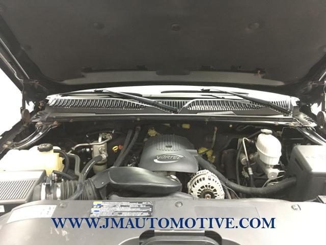 2004 Chevrolet Silverado 2500hd Crew Cab 153 WB 4WD LT, available for sale in Naugatuck, Connecticut | J&M Automotive Sls&Svc LLC. Naugatuck, Connecticut 2004 Chevrolet Silverado 2500hd Crew Cab 153 WB 4WD LT, available for sale in Naugatuck, Connecticut | J&M Automotive Sls&Svc LLC. Naugatuck, Connecticut