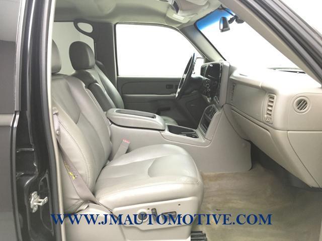 2004 Chevrolet Silverado 2500hd Crew Cab 153 WB 4WD LT, available for sale in Naugatuck, Connecticut | J&M Automotive Sls&Svc LLC. Naugatuck, Connecticut 2004 Chevrolet Silverado 2500hd Crew Cab 153 WB 4WD LT, available for sale in Naugatuck, Connecticut | J&M Automotive Sls&Svc LLC. Naugatuck, Connecticut