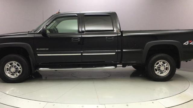 2004 Chevrolet Silverado 2500hd Crew Cab 153 WB 4WD LT, available for sale in Naugatuck, Connecticut | J&M Automotive Sls&Svc LLC. Naugatuck, Connecticut 2004 Chevrolet Silverado 2500hd Crew Cab 153 WB 4WD LT, available for sale in Naugatuck, Connecticut | J&M Automotive Sls&Svc LLC. Naugatuck, Connecticut