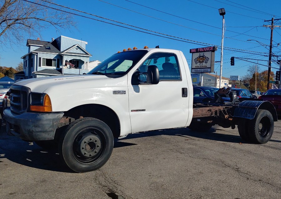 2000 Ford Super Duty F-450 Reg Cab 141" WB XL, available for sale in Worcester, Massachusetts | Rally Motor Sports. Worcester, Massachusetts 2000 Ford Super Duty F-450 Reg Cab 141" WB XL, available for sale in Worcester, Massachusetts | Rally Motor Sports. Worcester, Massachusetts