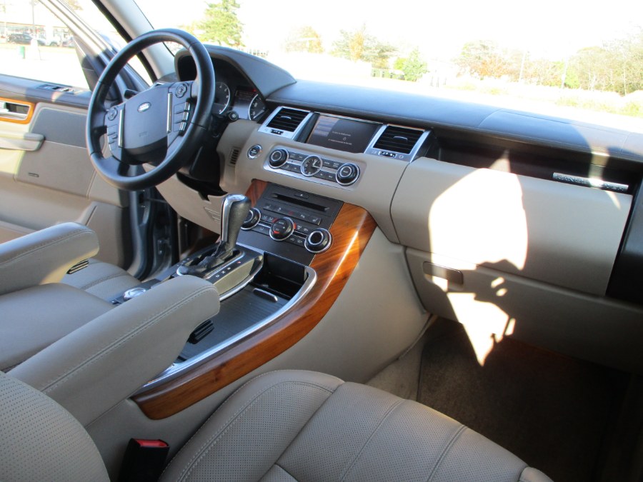 2011 Land Rover Range Rover Sport 4WD 4dr HSE LUX, available for sale in Massapequa, New York | South Shore Auto Brokers & Sales. Massapequa, New York 2011 Land Rover Range Rover Sport 4WD 4dr HSE LUX, available for sale in Massapequa, New York | South Shore Auto Brokers & Sales. Massapequa, New York