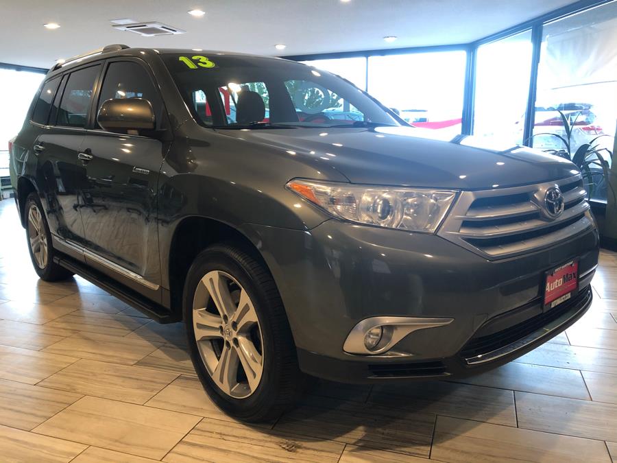 2013 Toyota Highlander 4WD 4dr V6 Limited (Natl), available for sale in West Hartford, Connecticut | AutoMax. West Hartford, Connecticut 2013 Toyota Highlander 4WD 4dr V6 Limited (Natl), available for sale in West Hartford, Connecticut | AutoMax. West Hartford, Connecticut