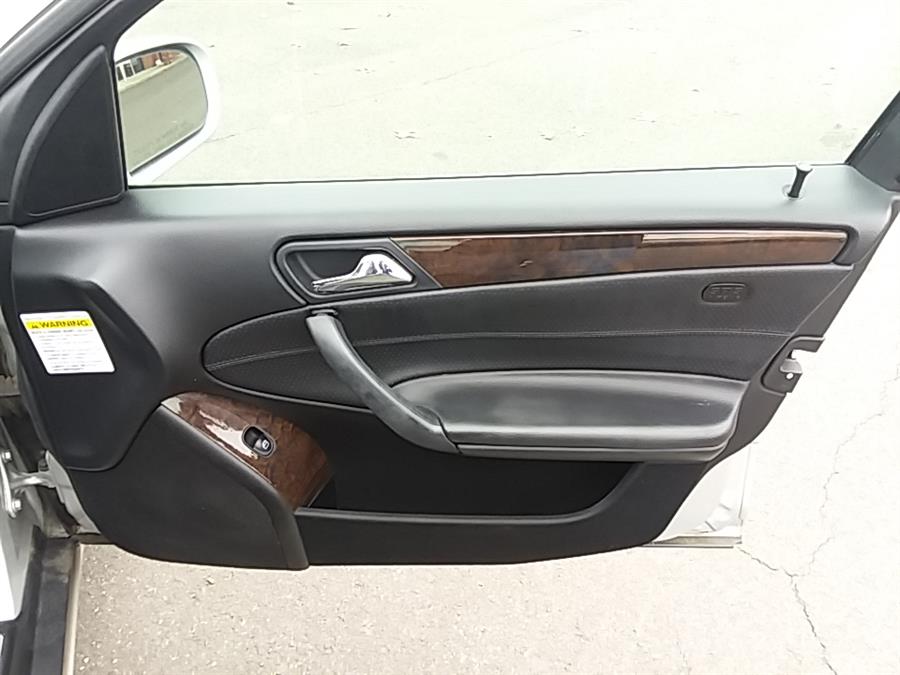 2005 Mercedes-Benz C-Class 4dr Sdn 2.6L 4MATIC, available for sale in Wallingford, Connecticut | Vertucci Automotive Inc. Wallingford, Connecticut 2005 Mercedes-Benz C-Class 4dr Sdn 2.6L 4MATIC, available for sale in Wallingford, Connecticut | Vertucci Automotive Inc. Wallingford, Connecticut