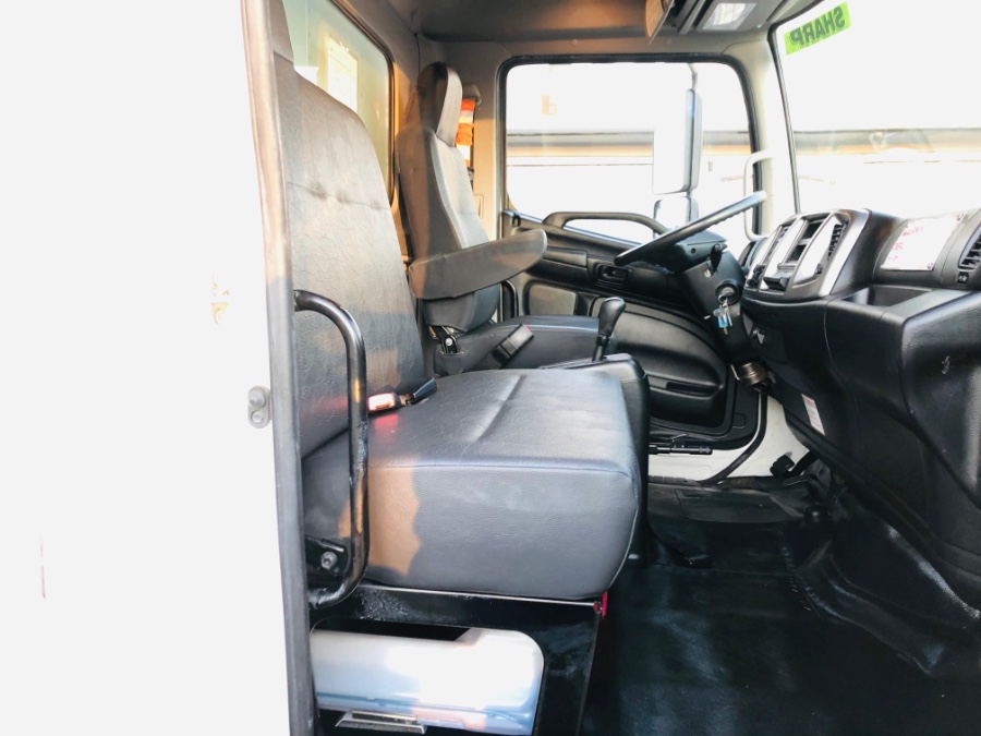 2011 HINO 268 20 FEET BOX TRUCK + LIFT GATE + NO CDL, available for sale in South Amboy, New Jersey | NJ Truck Spot. South Amboy, New Jersey 2011 HINO 268 20 FEET BOX TRUCK + LIFT GATE + NO CDL, available for sale in South Amboy, New Jersey | NJ Truck Spot. South Amboy, New Jersey