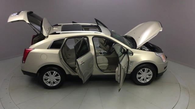 2010 Cadillac Srx AWD 4dr Luxury Collection, available for sale in Naugatuck, Connecticut | J&M Automotive Sls&Svc LLC. Naugatuck, Connecticut 2010 Cadillac Srx AWD 4dr Luxury Collection, available for sale in Naugatuck, Connecticut | J&M Automotive Sls&Svc LLC. Naugatuck, Connecticut