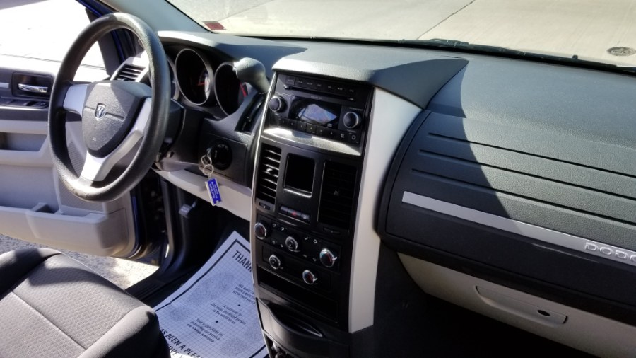 2010 Dodge Grand Caravan 4dr Wgn SE, available for sale in Baldwin, New York | Carmoney Auto Sales. Baldwin, New York 2010 Dodge Grand Caravan 4dr Wgn SE, available for sale in Baldwin, New York | Carmoney Auto Sales. Baldwin, New York