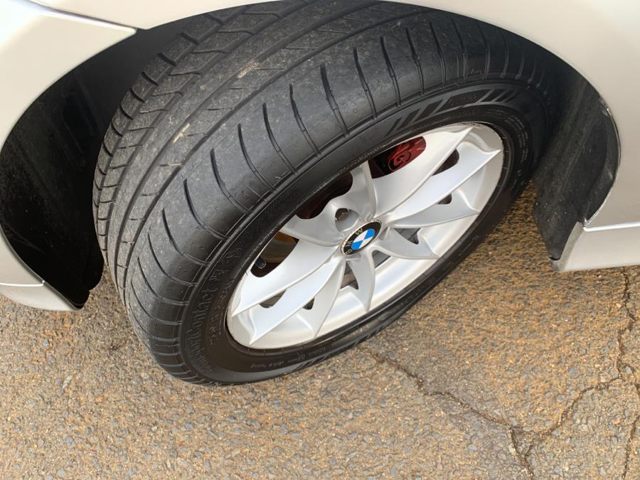 2008 BMW 3 Series 4dr Sdn 328xi AWD, available for sale in Stamford, Connecticut | Harbor View Auto Sales LLC. Stamford, Connecticut 2008 BMW 3 Series 4dr Sdn 328xi AWD, available for sale in Stamford, Connecticut | Harbor View Auto Sales LLC. Stamford, Connecticut